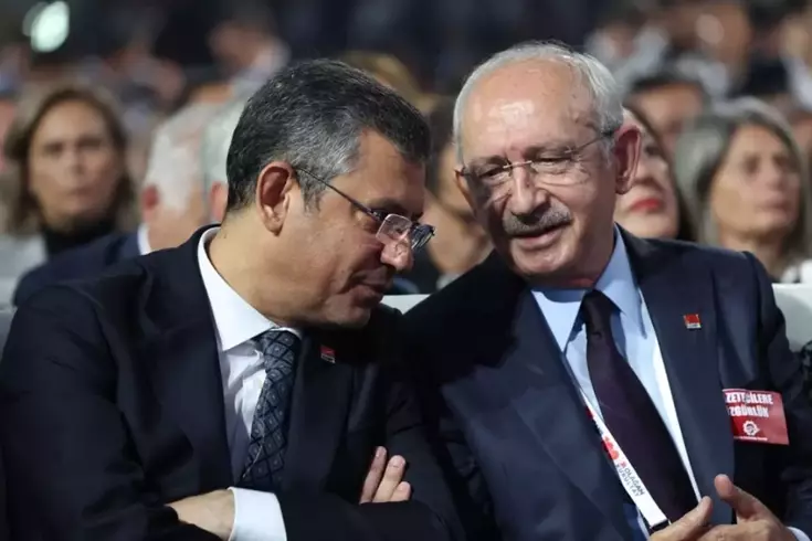 CHP’li 10 vekilden Kılıçdaroğlu’na destek Özgür Özel çok kızacak