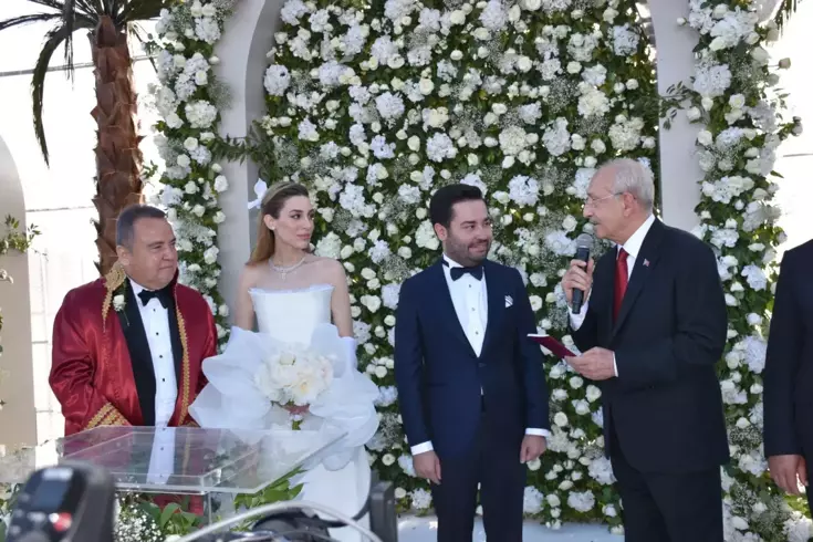 Muhittin Böcek ile eski gelini gözaltında, oğlu aranıyor 30 milyonluk ev ödemesi dosyada