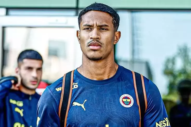 Fenerbahçe’de 3 imza birden