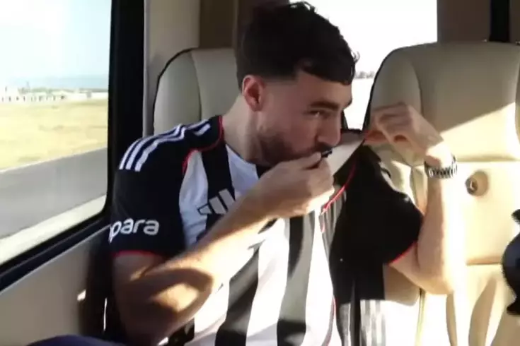 Beşiktaş’ın yeni transferi Orkun Kökçü İstanbul’da İşte ilk sözleri