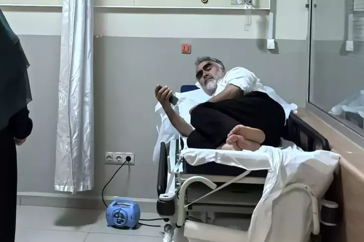 Mevsimlik işçiye yılan saldırdı, hastanelik oldu