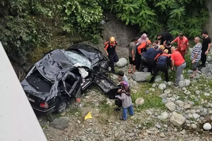 Rize’de feci kaza 1 ölü, 8 yaralı