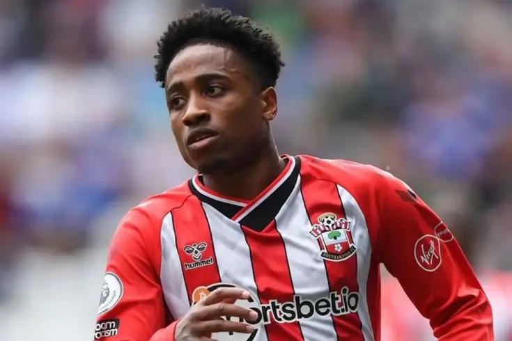 Beşiktaş Orkun Kökçü’den sonra Kyle Walker-Peters’ı da bugün İstanbul’a getiriyor