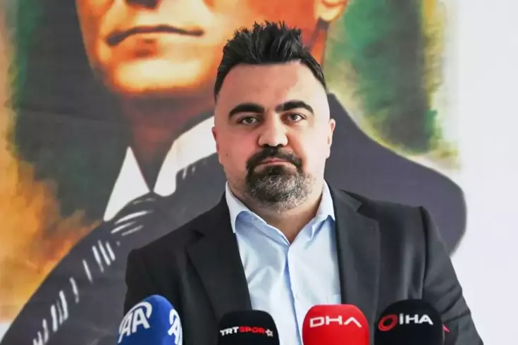 Aktif sporu bıraktı, dünya sıralamasında hala ilk 10’da