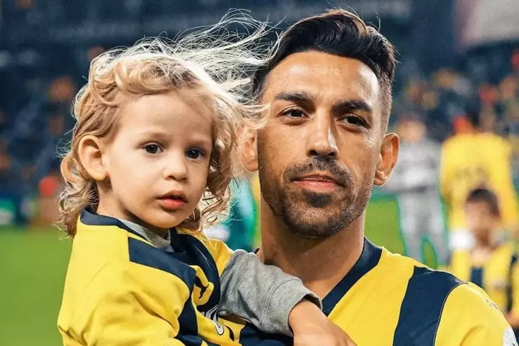 İrfan Can Kahveci’den Fenerbahçelileri üzecek karar