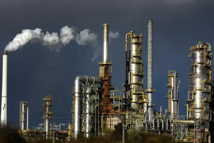 Irak’tan tarihi “petrol“ kararı Tamamı devlete verilecek