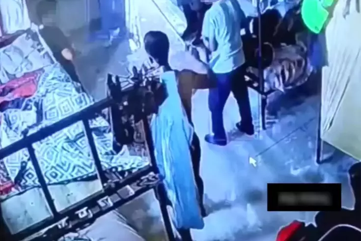 14 yaşındaki çocuğu zorla çalıştırıp darbettiler