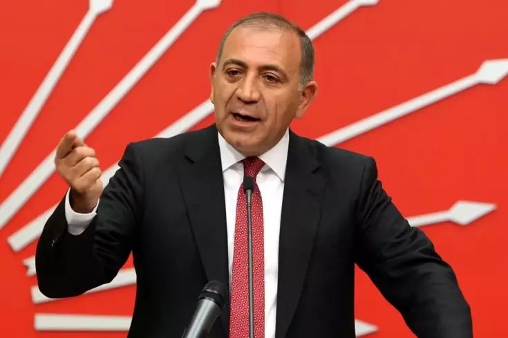 Gürsel Tekin pazartesiye hazırlık yapıyor Herkesi arayıp tek bir şey söylemiş