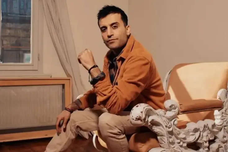 Kameraya yakalandılar İşte ünlü oyuncu ile eşinin gergin anları