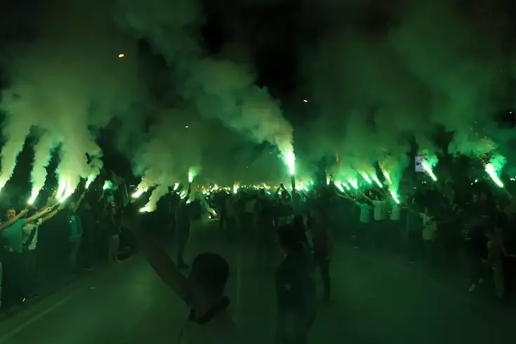 Taraftarlar heyecanlı İstanbul devinden sessiz sedasız transfer