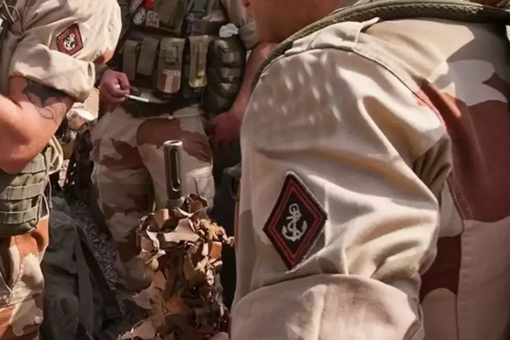 Fransa’da kışlada alkol alan askerlerin oyunu kanlı bitti