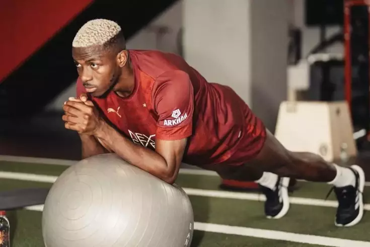 Galatasaray’a Osimhen’den müjde