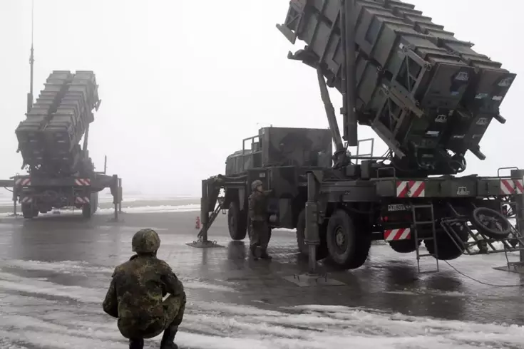 Yunanistan’a ait Patriot uçaksavar füze bataryası Kerpe Adası’na ulaştı