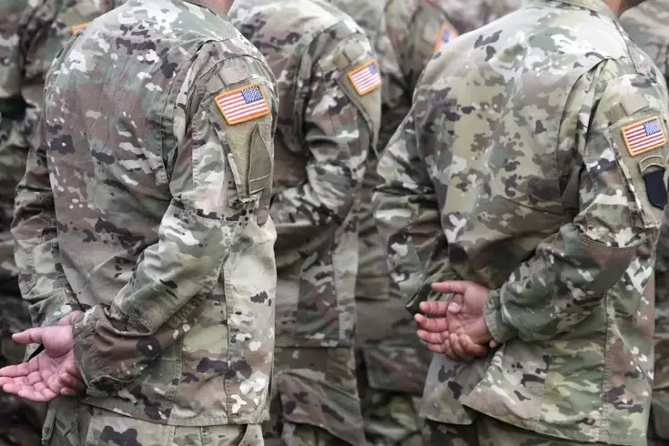 İran “ABD askerlerini esir aldık“ dedi, CENTCOM’dan jet yanıt geldi