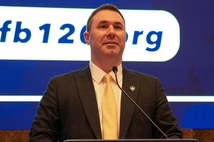 Barış Göktürk, Fenerbahçe’ye başkan adaylığını açıkladı