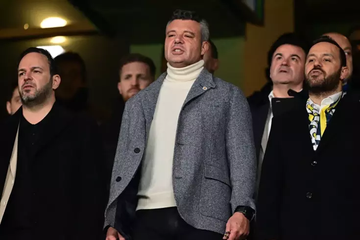 Çanlar onlar için çalıyor Sadettin Saran iki ismi toplantıya çağırdı