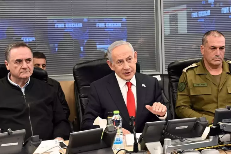 Netanyahu’dan İran’a mesaj: Sizi yukarıdan izliyoruz