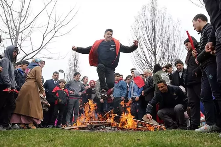 CHP’den “Nevruz resmi tatil ilan edilsin“ teklifi