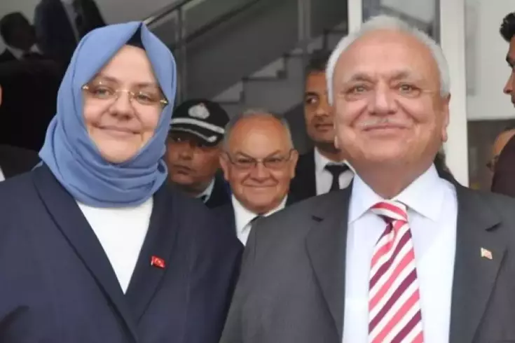 Eskişehir’de zincirleme kaza 2 eski bakan yaralandı, soruşturma başlatıldı