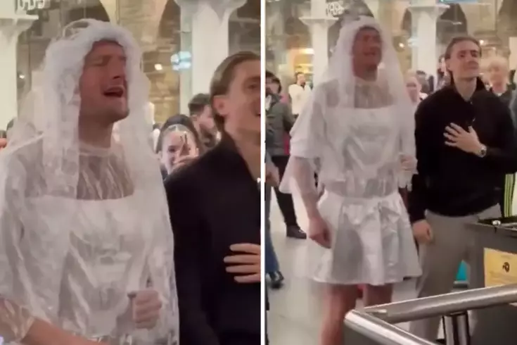 Gelinlik giyen Joe Worrall kendisini eleştirenlere ateş püskürdü