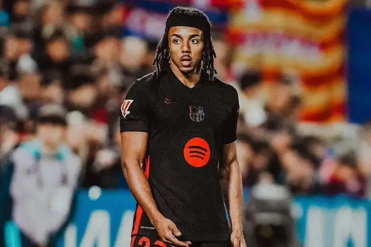 Barcelona’nın yıldızı Kounde’den Galatasaray için flaş sözler