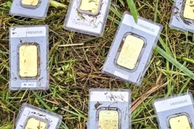 Belediye çalışanı külçe külçe altın buldu Sahibi çıkmazsa halka dağıtılacak