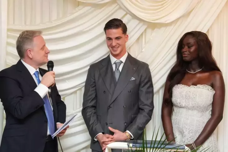 Bertuğ Yıldırım’ın eşi efsane golcünün akrabası çıktı