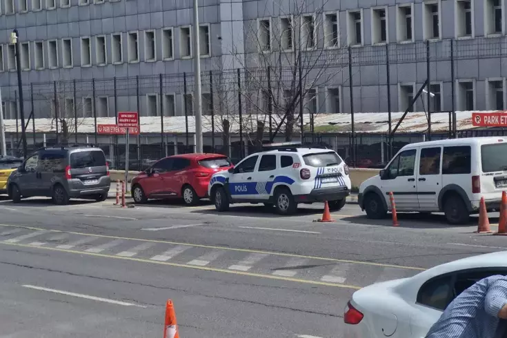 Boşanma davası süren çiftin yakınları arasında kavga: 1’i ağır, 3 yaralı