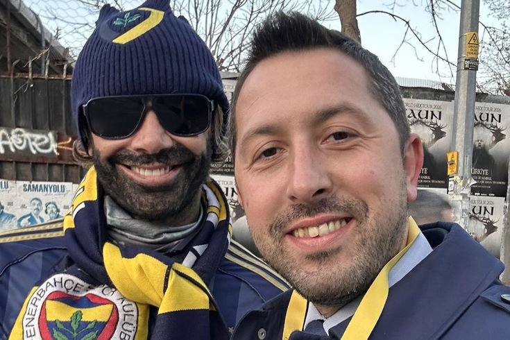 Derbiye bu şekilde geldi Kim olduğunu tahmin edemezsiniz