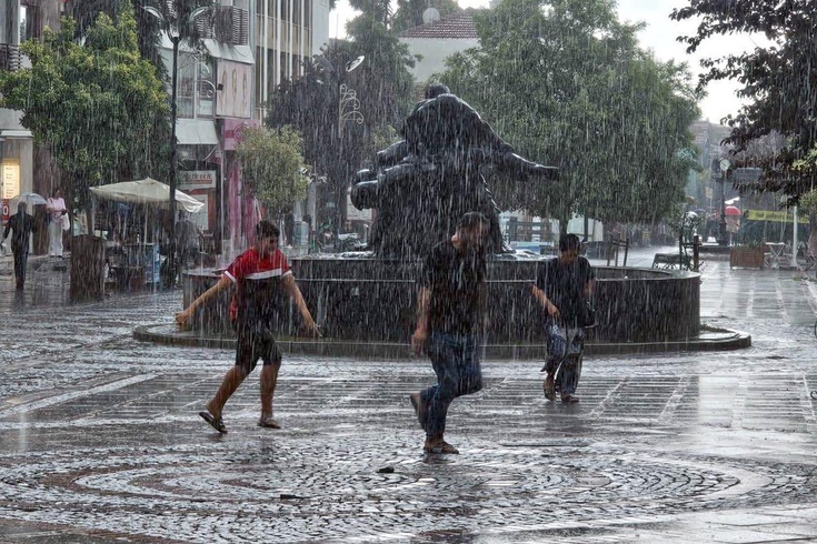 Meteoroloji saat verdi! İstanbul dahil 6 ile kuvvetli yağış geliyor