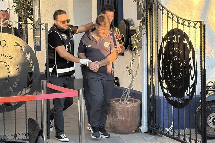 Rüşvet iddiasıyla suçüstü yakalanan Bodrum Bölge Liman Başkanı gözaltına alındı