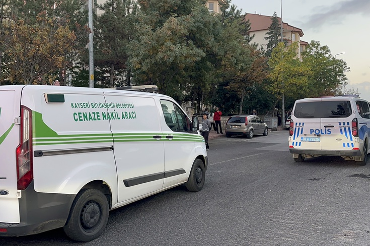 Kahreden kaza! Otobüsün altında kalan bisikletli çocuk kurtarılamadı