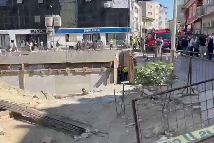 80 yaşındaki bisikletli adamın acı sonu! İtfaiye ekipleri çıkardı