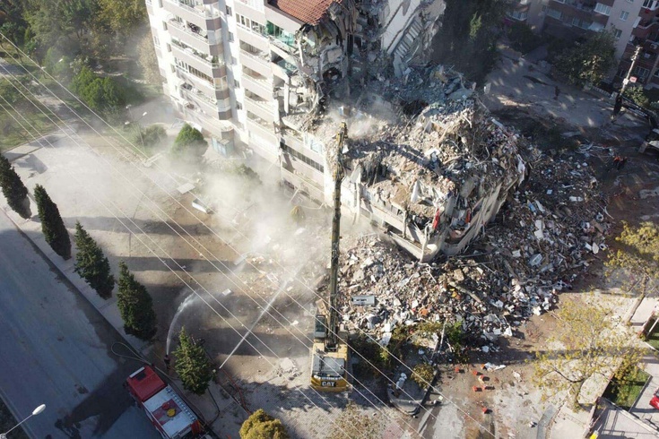 Uzman isimden korkutan uyarı! 'Türkiye'de yıkım eşiği çok düşük'