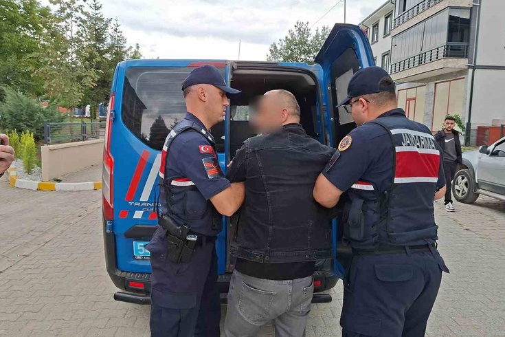 Sakarya'da uyuşturucu şüphelisinden jandarmaya olay sözler: Limon tuzunu ayırt edemiyorlar