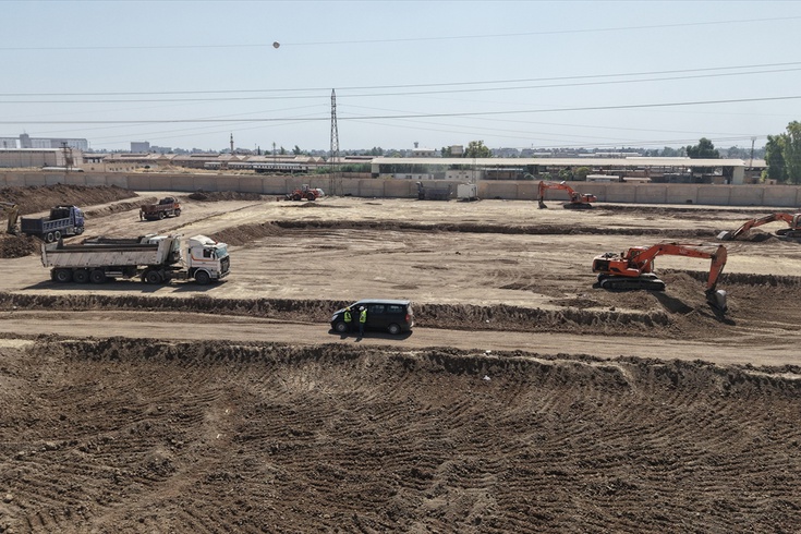 Suriye, 2012'de kapanan Kamışlı-Nusaybin Sınır Kapısı'nda inşa çalışmalarını başlattı