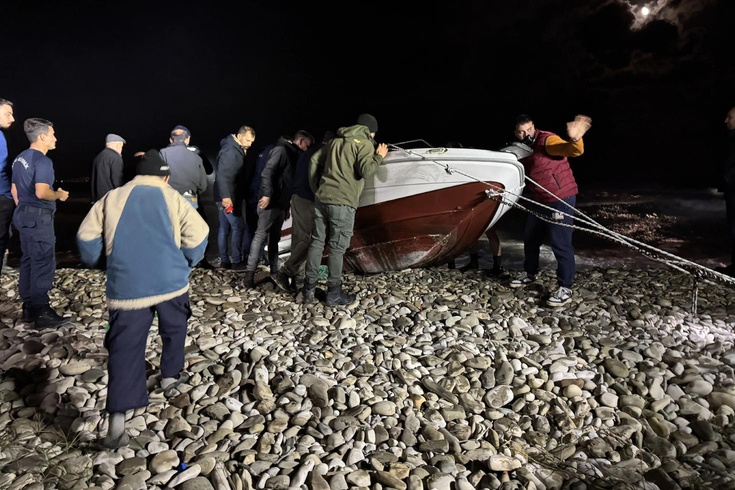 Sinop'ta tekne alabora oldu! 1 polis hayatını kaybetti, 1 polis aranıyor