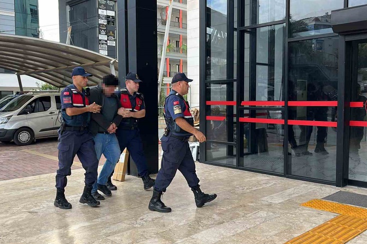 İnfial yaratan görüntü! Neyse ki yaptığı yanına kar kalmadı 