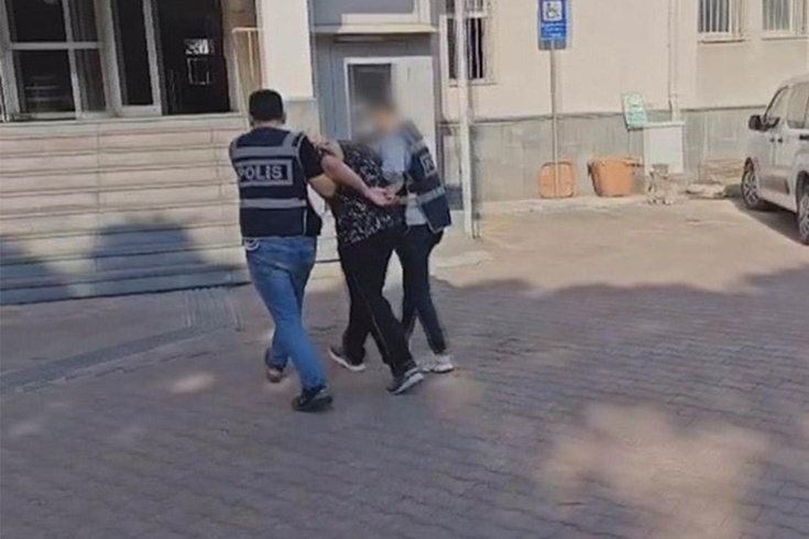 Yaşı kadar cezası olan suç makinesi yakayı ele verdi