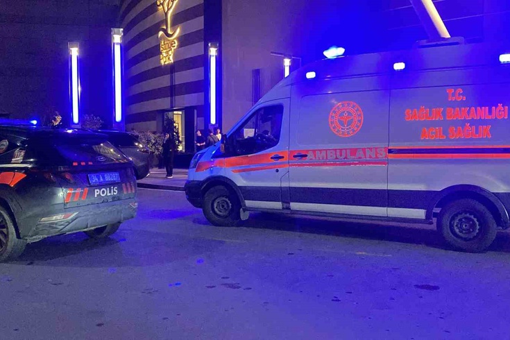 İsrail vatandaşı kadın protesto edildi, AVM boşaltıldı