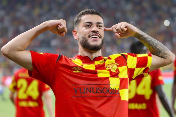 Türkiye’de tutabilene aşk olsun Premier Lig ekipleri, Romulo için sıraya girdi