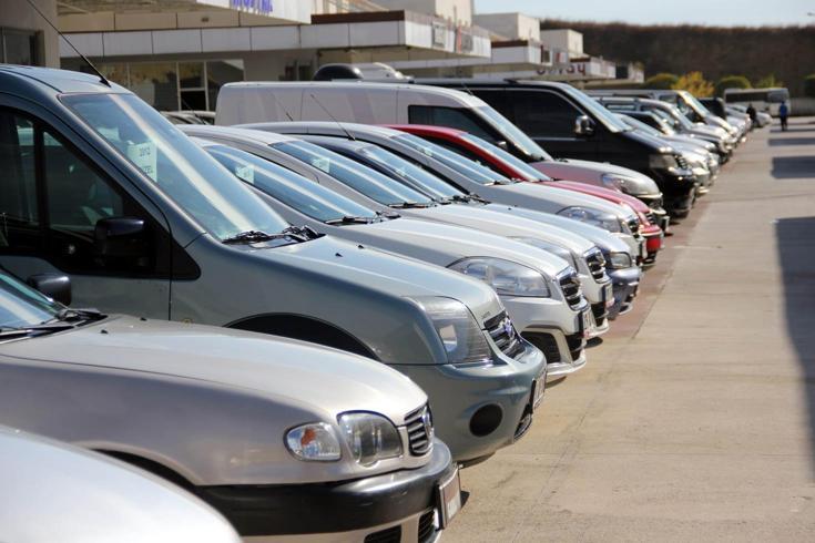 İkinci el araç satışında 6 ay-6 bin kilometre kısıtlaması uzatıldı