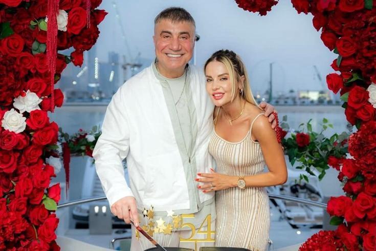 Sedat Peker, doğum günü partisinde ortaya çıktı Şarkıdaki sözler bir hayli manidar