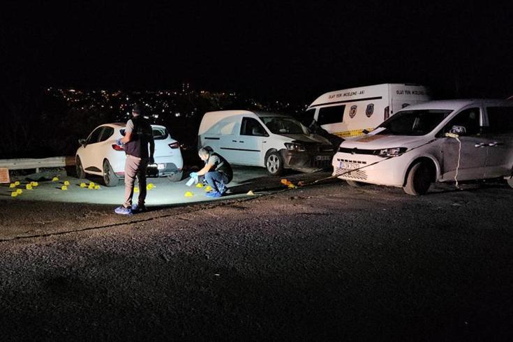 Tartıştığı nişanlısını kafasından vurdu