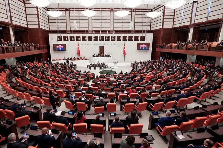 Kulisler hareketli İki vekil CHP’ye geçiyor