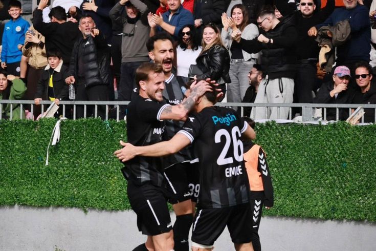 2 kez Süper Lig’in kapısından dönmüşlerdi Şampiyonluğa koşuyorlar