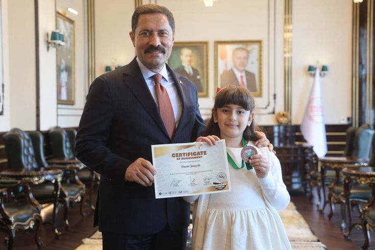 Dünya üçüncüsü olan şehit kızı, valiye söyledikleriyle kendine hayran bıraktı