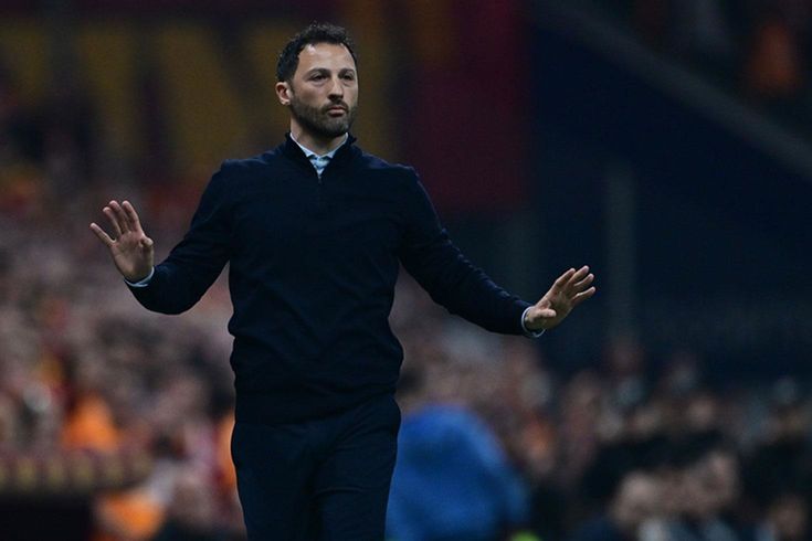 Domenico Tedesco’ya istifa çağrısı