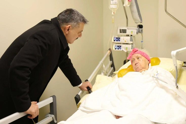 Bakan Çiftçi acı haberi duyurdu: Ayşe öğretmen vefat etti