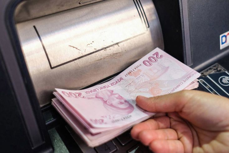 Tarihler belli oldu Emeklilerin hesabına bu ay iki ödeme birden yatacak